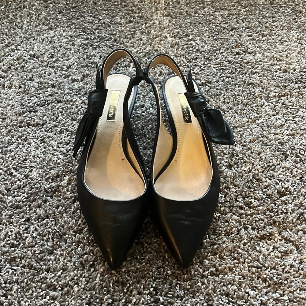 Louise et Cie Kitten Heel Pump 7